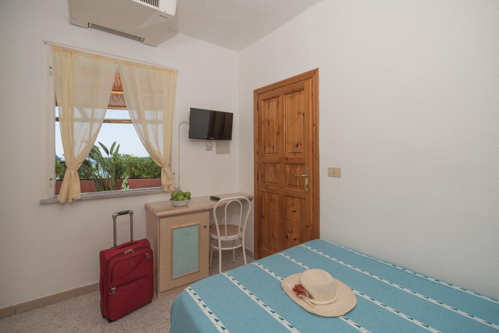 Hotel Casa del Sole Forio di Ischia Habitación foto